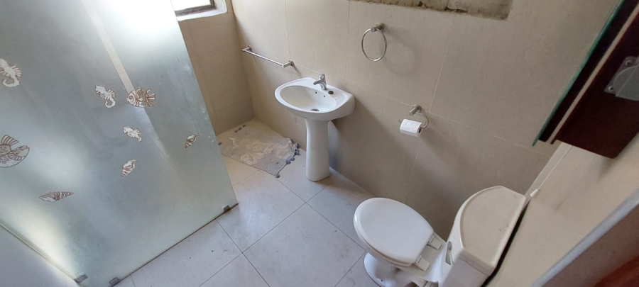 5 Bedroom Property for Sale in Ferreira Town Eastern Cape